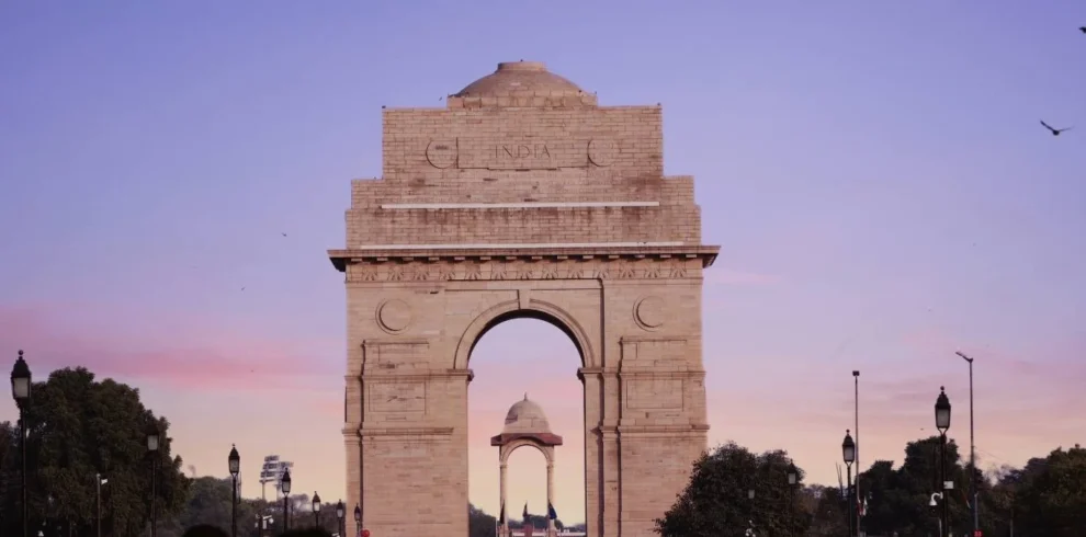 Discover Same Day Delhi Tour by Car with VTSPL